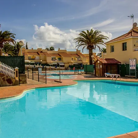 Flatguest Martina Holiday home *
